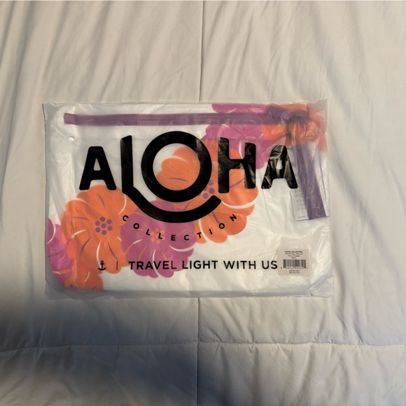 Aloha collection mid pouch - Picture 3 of 8